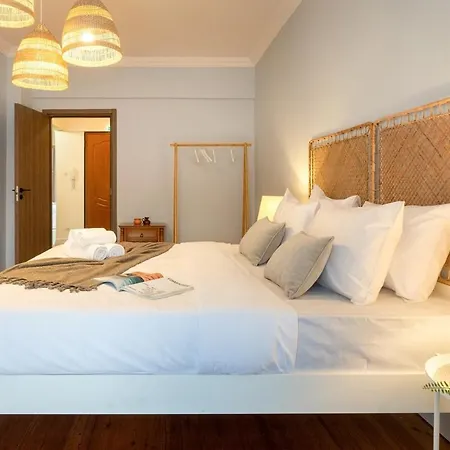 Charm - Stylish 3br Апартамент
