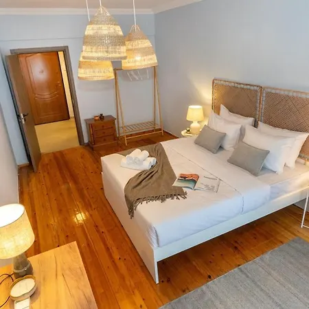 Charm - Stylish 3br * Солун