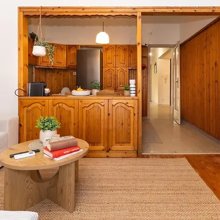 Апартамент Charm - Stylish 3br *