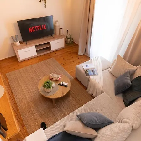 Charm - Stylish 3br *
